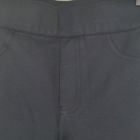 Spanx Black Women's Cropped Pull On Legging Pant Size Medium - Picture 5 of 16